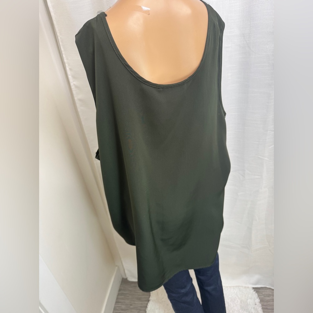 28” ptp Women's Sleeveless Dark Green Top
